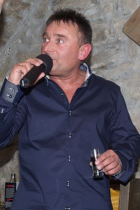 HUBNEME S ALKOHOLEM